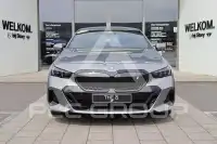 2026 BMW I5