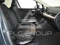 2026 BMW 218