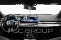 2026 BMW 523