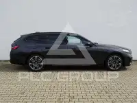 2026 BMW 523