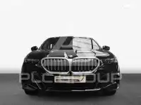 2026 BMW 523