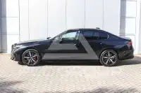 2026 BMW 523