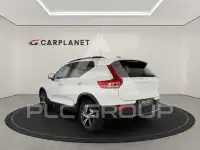 2026 Volvo XC40