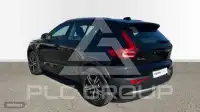 2026 Volvo XC40