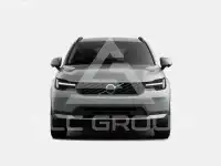 2026 Volvo XC40