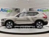 2026 Volvo XC40