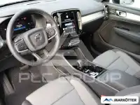 2026 Volvo XC40