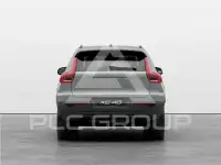 2026 Volvo XC40