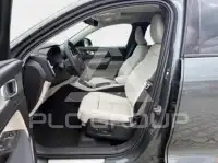 2026 Volvo XC40