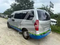 2009 Hyundai Starex