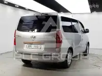 2009 Hyundai Starex