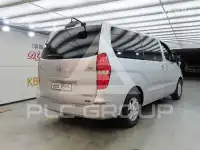 2009 Hyundai Starex