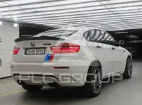 2010 BMW M1