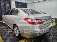 2010 Renault Samsung SM5