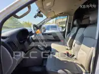 2010 Hyundai Starex