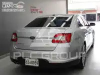 2010 Ford Taurus