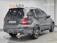 2011 KG Mobility Rexton