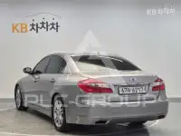 2011 Hyundai Genesis
