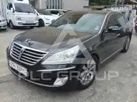 2011 Hyundai Equus