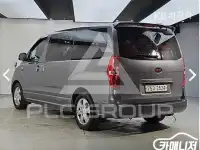 2011 Hyundai Starex