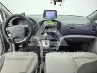 2011 Hyundai Starex