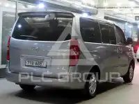 2011 Hyundai Starex