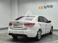 2011 KIA Forte