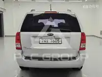 2011 KIA Carnival