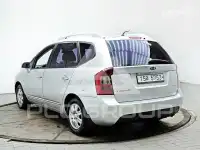 2011 KIA Carens