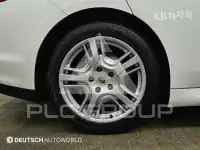 2011 Porsche Panamera