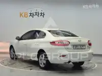 2012 Renault Samsung SM3