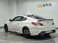 2012 Hyundai Genesis
