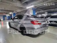 2012 Hyundai Genesis