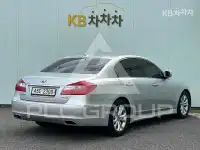 2012 Hyundai Genesis