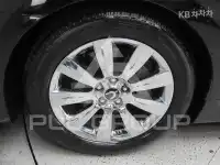 2012 Hyundai Equus