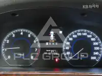 2012 Hyundai Equus