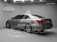2012 Hyundai Equus