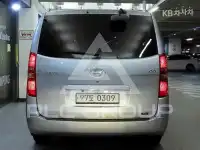 2012 Hyundai Starex