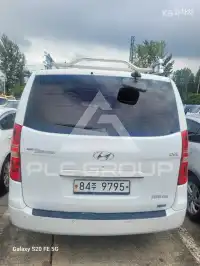 2012 Hyundai Starex