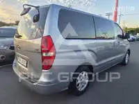 2012 Hyundai Starex