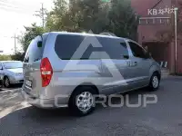 2012 Hyundai Starex