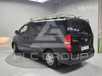 2012 Hyundai Starex