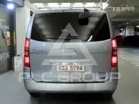 2012 Hyundai Starex