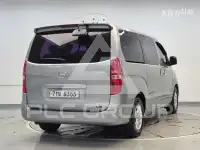 2012 Hyundai Starex