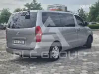 2012 Hyundai Starex