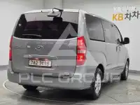 2012 Hyundai Starex