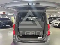 2012 Hyundai Starex