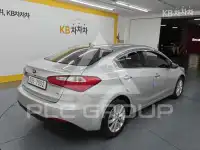2012 KIA K3