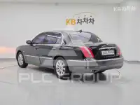 2012 KIA Opirus