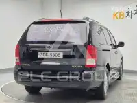 2012 KIA Carnival